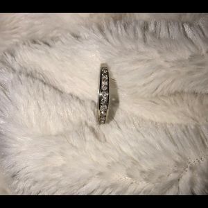 White gold ring real diamonds
